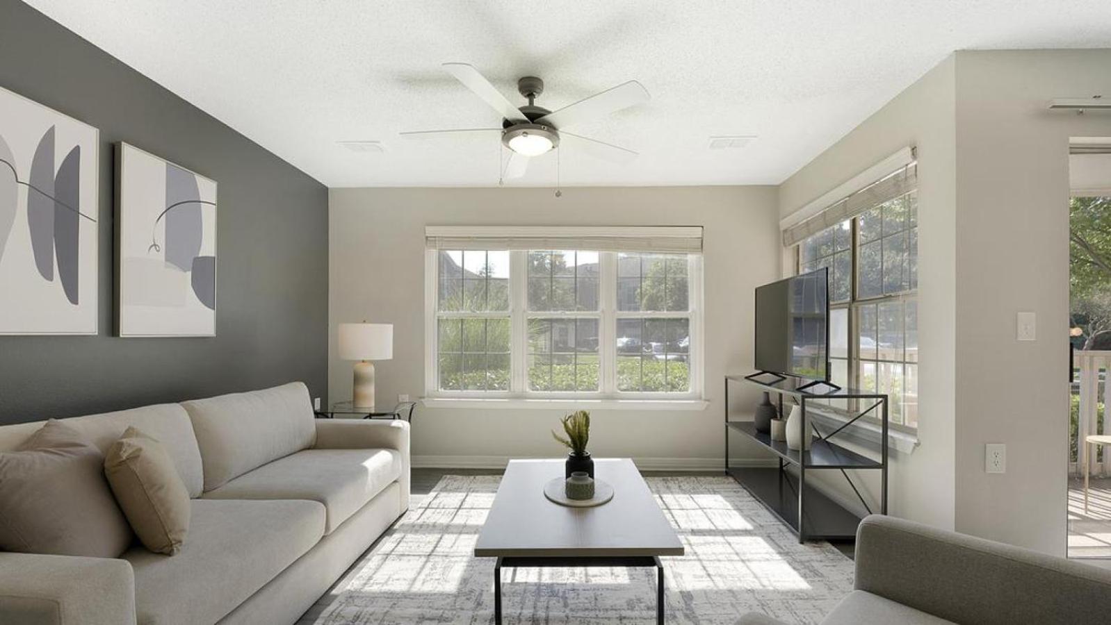 Apartment Landing At The Village At Stetson Square - 2 Bedrooms In Corryville *